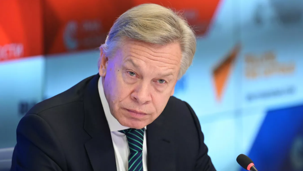 Rus Senatör Puşkov: İran, ABD füzelerini ‘öğütüyor’