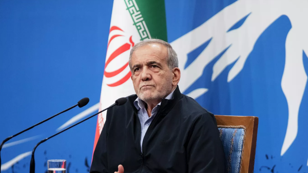 Pezeşkiyan: Meşru savunma hakkı çerçevesinde, saldırının kaynağı olan bölgedeki ABD üsleri hedef alınmıştır