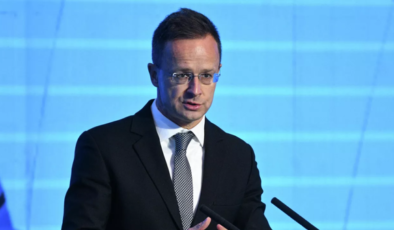 Szijjarto: Ukrayna, Macaristan’a tam enerji blokajı uygulamaya çalışıyor