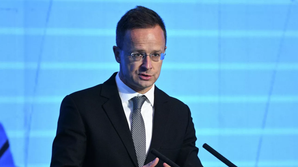 Szijjarto: Ukrayna, Macaristan’a tam enerji blokajı uygulamaya çalışıyor