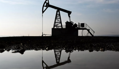 Endonezya, Rusya ile petrol alımlarını görüşüyor