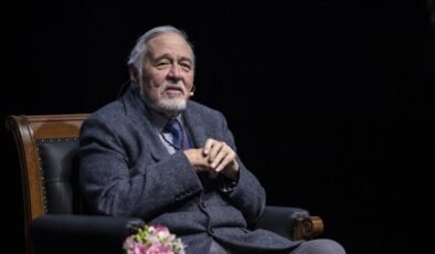 Son Dakika | Tarihçi ve yazar İlber Ortaylı entübe edildi: İlber Ortaylı'nın sağlık durumuyla ilgili son dakika gelişmesi