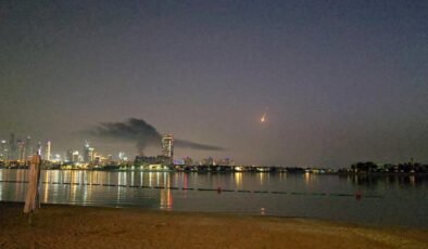 BAE hava sahasını kapattı