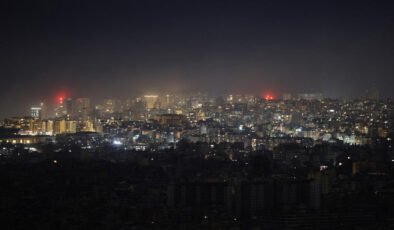 Yeni saldırı başlattı: İsrail, Beyrut’u bombalıyor