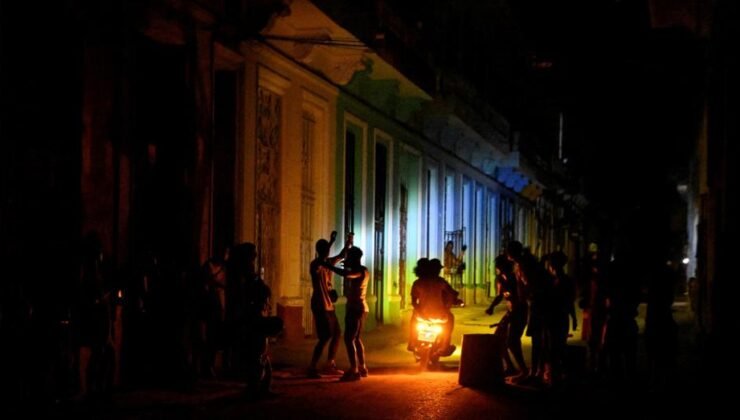 Küba’da 6 büyüklüğünde deprem. Elektrik şebekesi tamamen çöktü