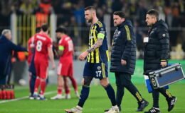 Slovakya Teknik Direktörü Francesco Calzona'dan flaş Milan Skriniar açıklaması: 'Kariyerini riske attı'