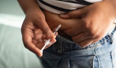 Binlercesi ele geçirildi: Ölümcül olabilir! Balık-ekmek dükkanlarında bile satılıyor