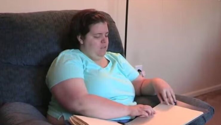 Kendini psikolog olarak tanıtıp kadının gözlerine deterjan enjekte etti!