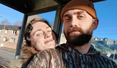 Youtube yorumlardan nişanlısını seçti! 24 saat içinde teklif ettiği şey…