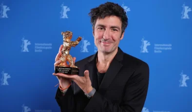 İlker Çatak, Cumhuriyet Pazar'da: 'Özel olan politiktir'