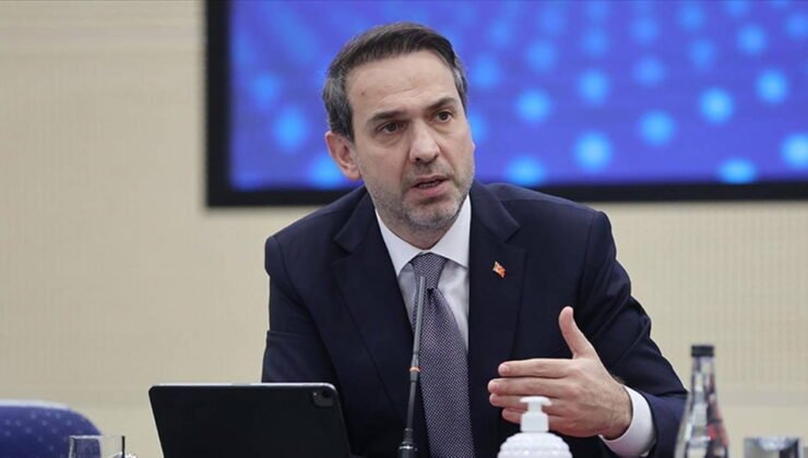 Elektrik ve doğalgaza zam mı geliyor? Bakan Bayraktar işareti verdi!