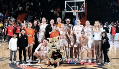 ÇBK Mersin EuroCup'ta finale çıktı!