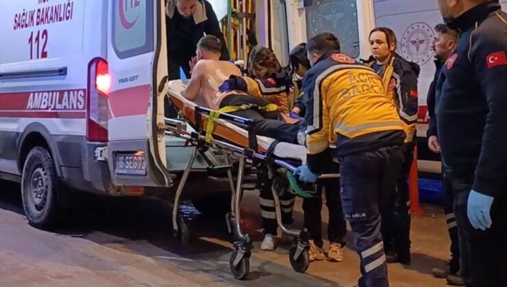 Restoranda müşteriler arasında bıçaklı kavga: 2 yaralı