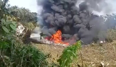 Kolombiya'da uçak düştü: İçerisinde 110 askerin olduğu açıklandı