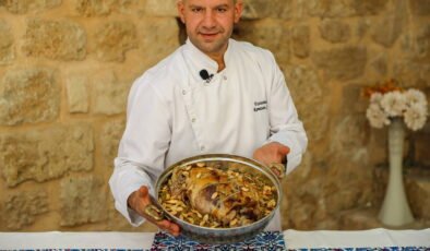 Yorgan ipiyle bağlanıp 2,5 saat pişiyor! Süryani mutfağının gizli hazinesi: Dobo tandır