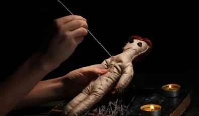 Kız arkadaşına büyü yaptırmak istedi, 495 bin 600 lirasını kaptırdı