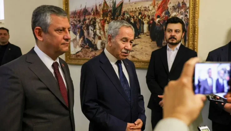 Bülent Arınç'tan 'Özgür Özel', 'mutlak butlan' ve 'misyon' açıklamaları: 'Ben AK Partiliyim, Erdoğan liderim'