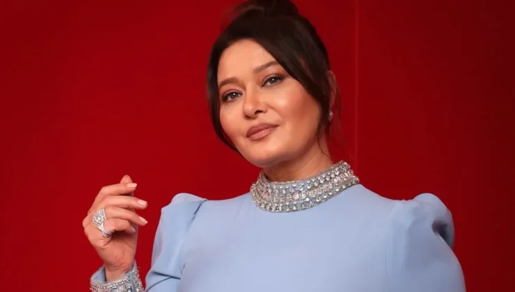50 yaşındaki Nurgül Yeşilçay genç görünümünün ardındaki sırrı açıkladı: "Yüz yogası yapıyorum her akşam"