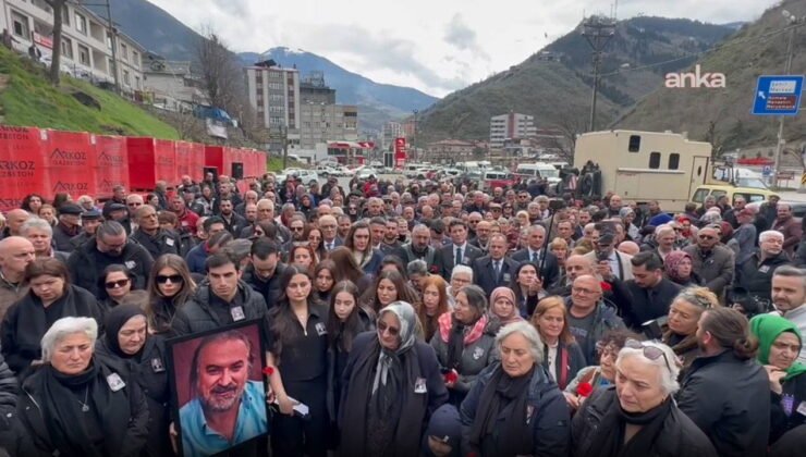 Volkan Konak vefatının birinci yılında mezarı başında anıldı: Özgür Özel ve Ekrem İmamoğlu mesaj gönderdi