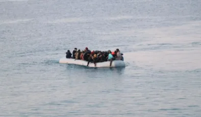 Antalya açıklarında göçmenleri taşıyan tekne battı: 14 kişinin cansız bedenine ulaşıldı!