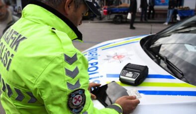 Trafikte tartıştığı kişinin otomobiline zarar veren sürücüye rekor ceza