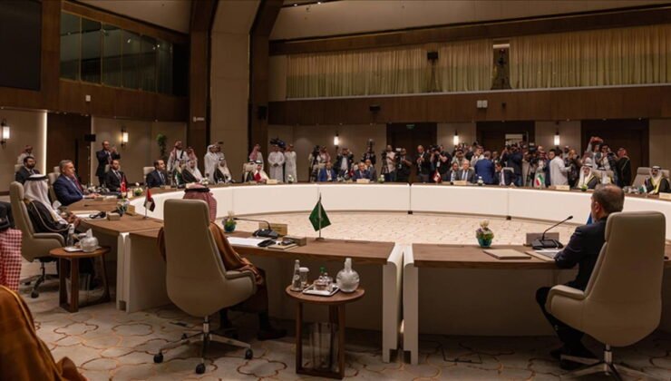 Dışişleri Bakanı Fidan da imzaladı: Bölge ülkeleri İran'a 'dur' dedi, ABD ve İsrail'i unuttu!