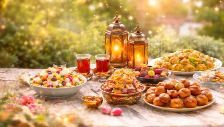 Arefe günü resmi tatil mi? Arefe günü yarım gün mü? Arefe günü hangi güne denk geliyor?