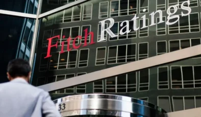 Petrol fiyatları için ürküten senaryo! Fitch'ten 'Hürmüz Boğazı' açıklaması: '6 ay kapalı kalırsa…'