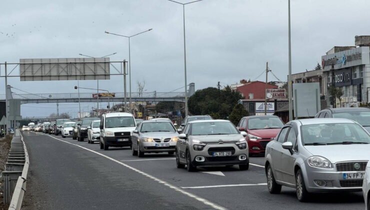 İstanbul karayolunda araç yoğunluğu: Ağır vasıtalara kısıtlama getirildi!
