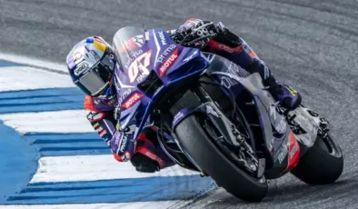 Toprak Razgatlıoğlu, MotoGP'deki tarihi yarışını 17. sırada bitirdi