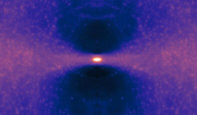 Galaksimiz karanlık maddenin içinde yüzüyor olabilir