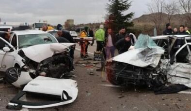 Nevşehir'de feci kaza! Baba-oğul öldü; 7 yaralı