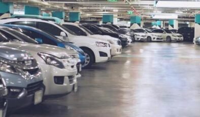 Milyonlarca sürücüyü ilgilendiriyor: Üniversite otoparkında 'mazgal' şoku! Hasarı kim ödeyecek?