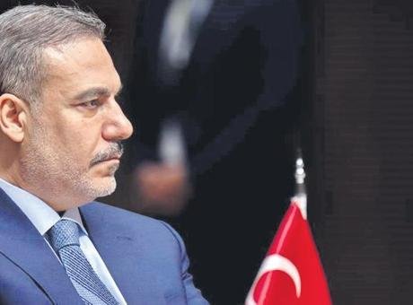 Bakan Fidan’dan barış için yoğun telefon diplomasisi