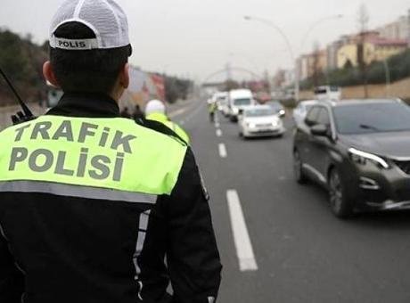 Trafik kanunu değişikliğiyle ilgili yalan haber yapanlara adli ve idari işlem