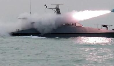 Devrim Muhafızları Ordusu: ABD’ye ait F-18 savaş uçağı vuruldu