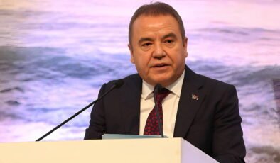 Son dakika… Antalya Büyükşehir Belediye Başkanı Muhittin Böcek'in şoförleri gözaltına alındı!