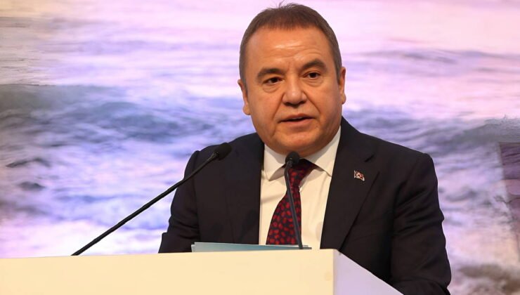 Son dakika… Antalya Büyükşehir Belediye Başkanı Muhittin Böcek'in şoförleri gözaltına alındı!