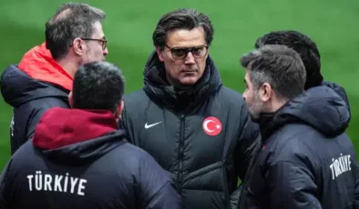 Vincenzo Montella'dan A Milli Takım sözleri: 'Futbolcuları baskı altına almaya gerek yok'