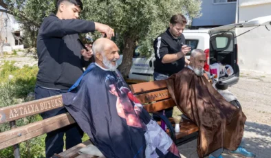 Manavgat Belediyesinden yurttaşa ücretsiz kuaför hizmeti