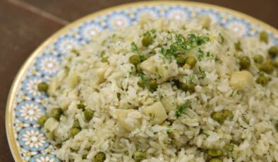 Hafif ve aromatik bir lezzet: Enginarlı pilav tarifi