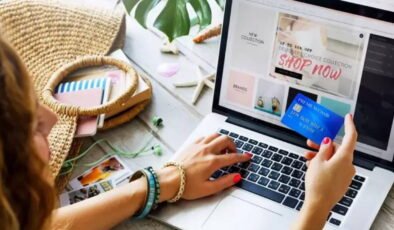 Türkiye bayramlıkları e-ticaret ile aldı: Saatte 1.200’den fazla giysi sipariş edildi