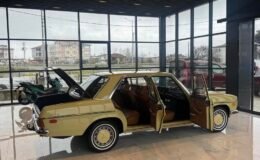 25 bin liraya aldı, 40 katı kadar masraf yaptı. Yarım asırlık araç ilk günkü haline döndü