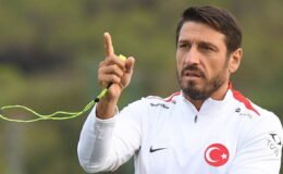 Milli maçta büyük panik… Egemen Korkmaz saha kenarında fenalaştı!