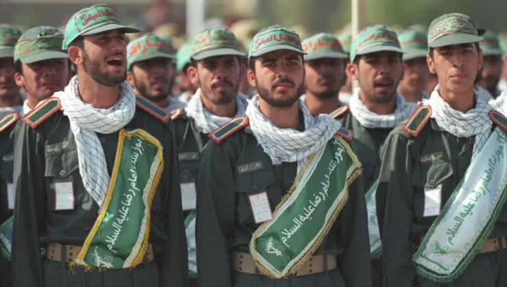 Devrim Muhafızları’ndan Trump’a rest: 1 milyon kişilik güç harekete geçmeye hazır