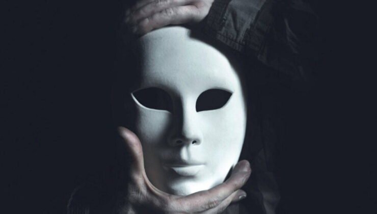 Yalan söyleme konusunda üstat olmuş 3 burç: Bu burçlar gerçeği yeniden inşa ediyor