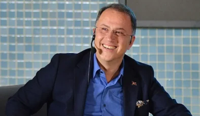 Mehmet Murat Çalık: 'Özgür bayramlarda buluşmak dileğiyle'