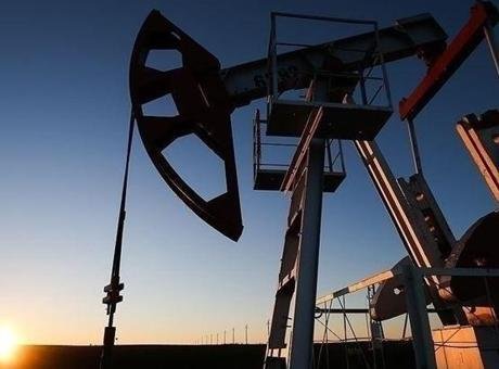 ABD’den İran petrolüne izin! ‘Fiyatları düşük tutmak için Tahran’a karşı kullanacağız’