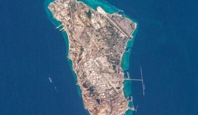 ABD'den İran'ın 'Yasak Adası'na Orta Doğu'nun en yoğun bombardımanı! Tahran'dan intikam yemini: 'Küle dönüştürürüz'