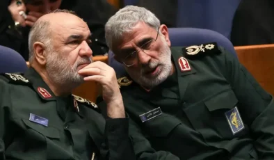 Savaşın gölgesinde güç dengeleri… İran’da kritik görevler kimlere kaldı?